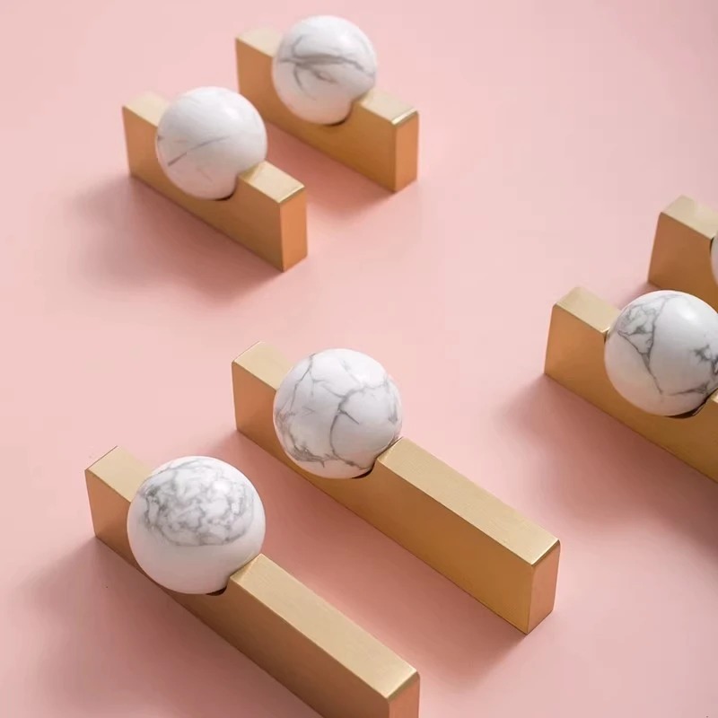 Witte kristallen bol + messing - Furniture Hardware Drop Pulls recensie en prijs